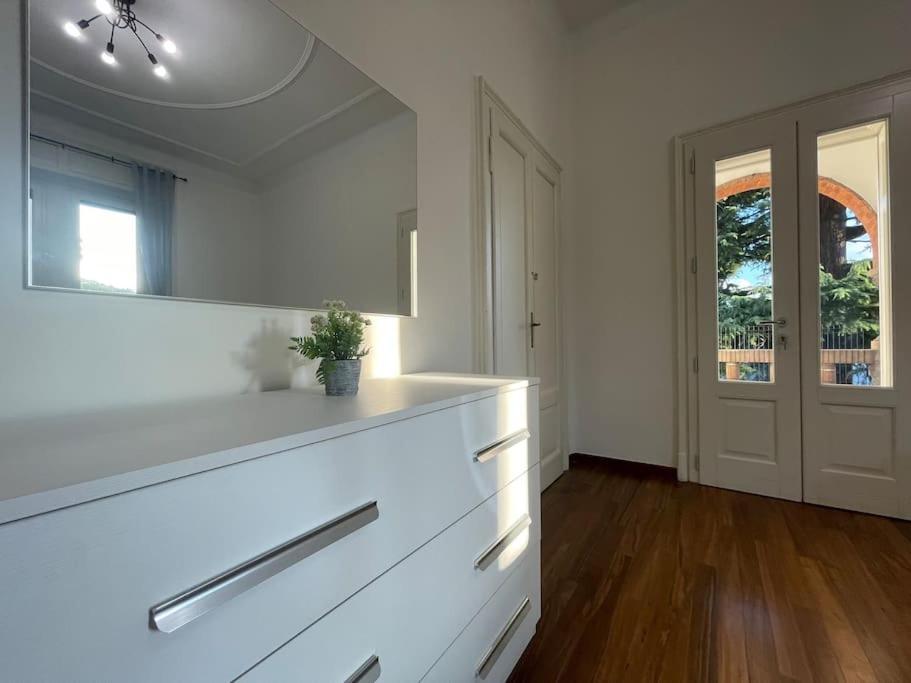 Bg Central President Suite Con Parcheggio - Vista Citta Alta Bergamo Ngoại thất bức ảnh
