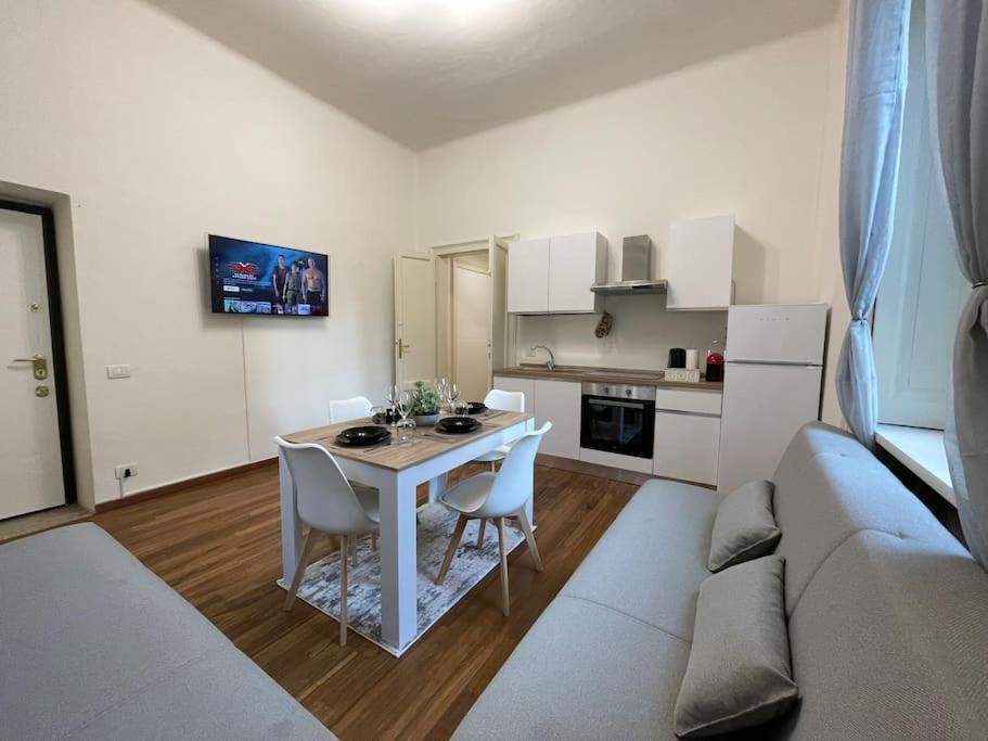 Bg Central President Suite Con Parcheggio - Vista Citta Alta Bergamo Ngoại thất bức ảnh