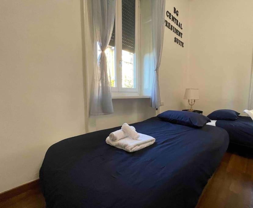 Bg Central President Suite Con Parcheggio - Vista Citta Alta Bergamo Ngoại thất bức ảnh