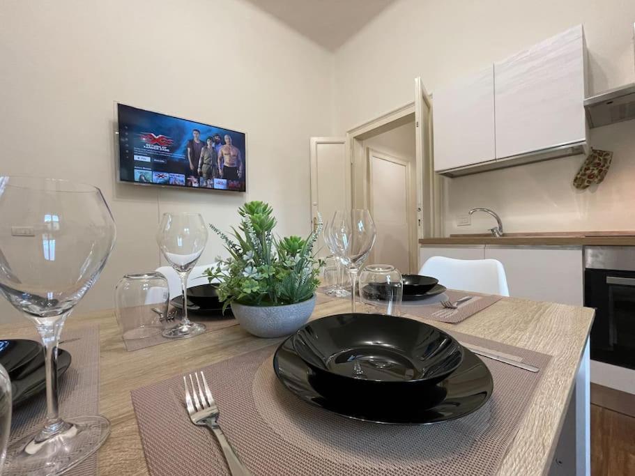 Bg Central President Suite Con Parcheggio - Vista Citta Alta Bergamo Ngoại thất bức ảnh