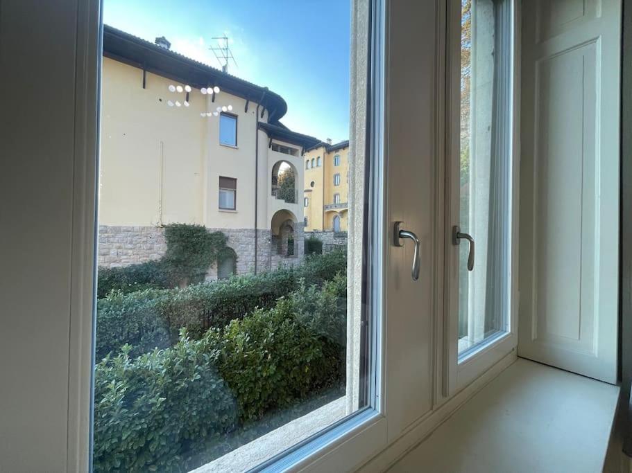 Bg Central President Suite Con Parcheggio - Vista Citta Alta Bergamo Ngoại thất bức ảnh
