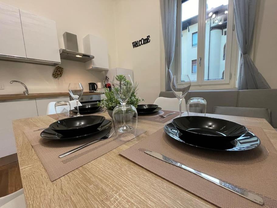 Bg Central President Suite Con Parcheggio - Vista Citta Alta Bergamo Ngoại thất bức ảnh
